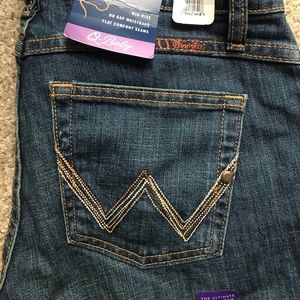 Wrangler Q-Baby Bootcut Jeans 5/6 36” inseam